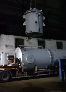 Погрузка оборудования на трал